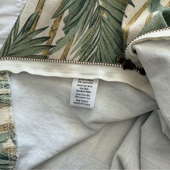 Show Me Your Mumu | Mumu Blue Kai Skirt in Bamboo Palm - Picture 10 of 10